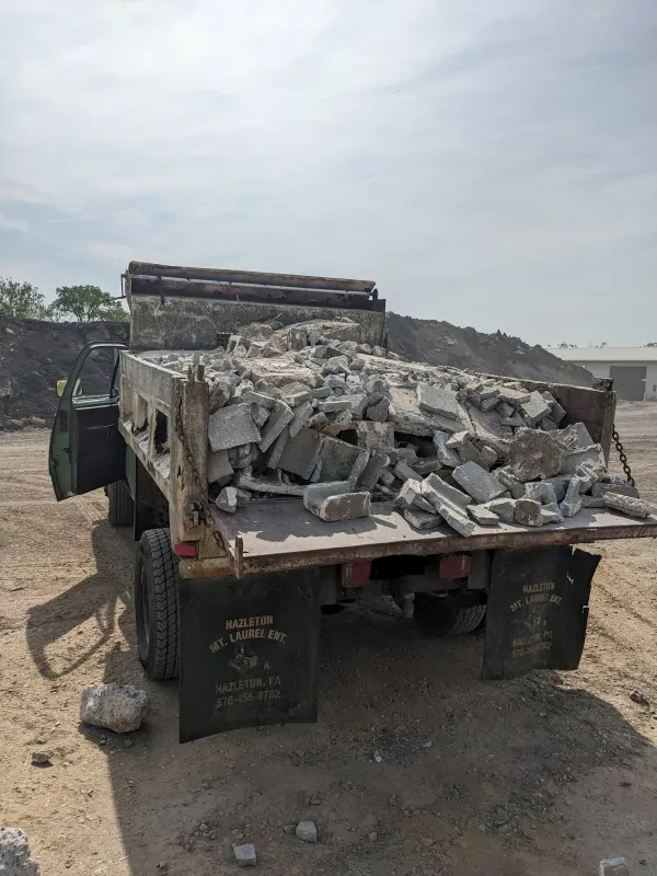Cedar Hollow Recycling - photo 4