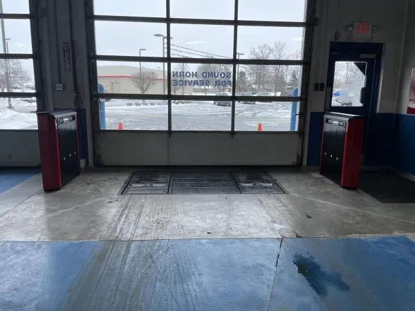 Bud's Chevrolet Service - photo 3