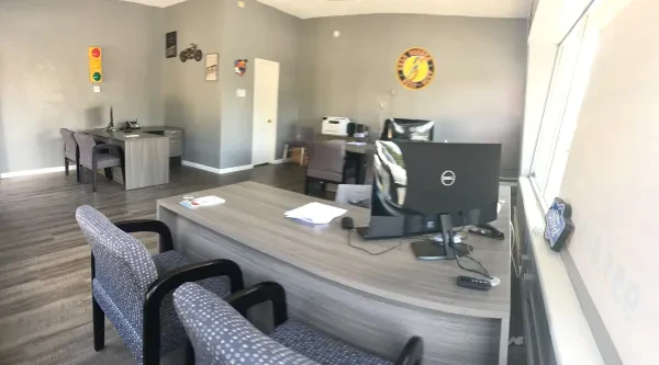 Speedy Insurance Agency - photo 3