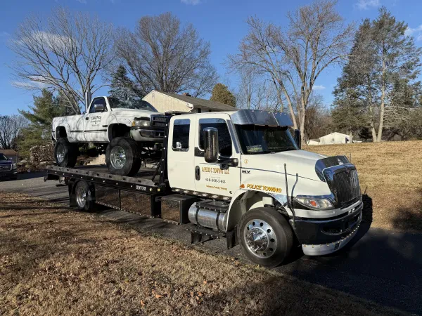 A + C Towing LLC - photo 2