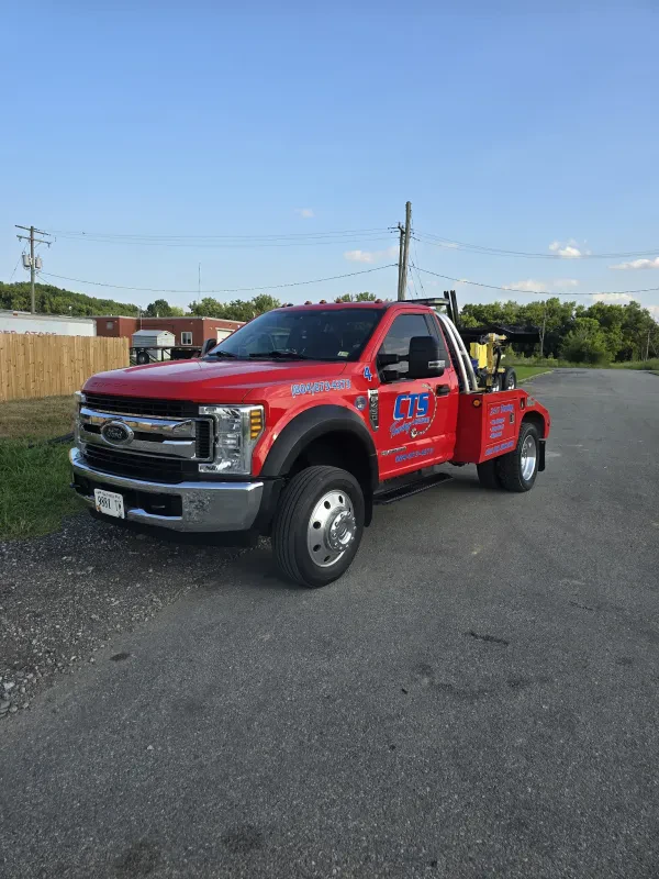 CTS TOWING & RECOVERY - photo 2