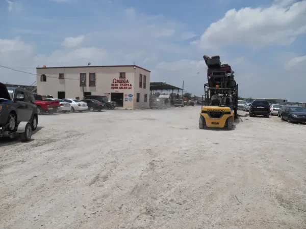 Omega Used Parts & Auto Sales LLC - photo 4