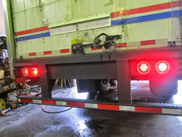 J&R Auto and Truck Inc. - photo 2