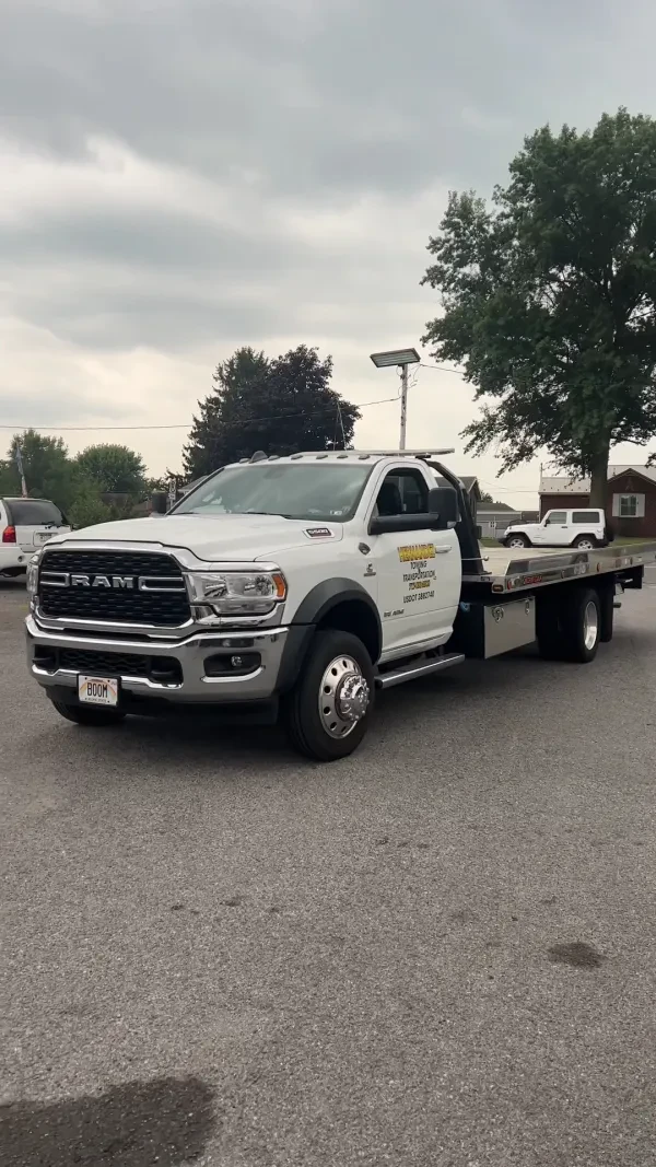Hernandez Towing & Sales LLC - photo 2