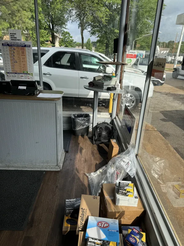 Jones Auto Repair - photo 3