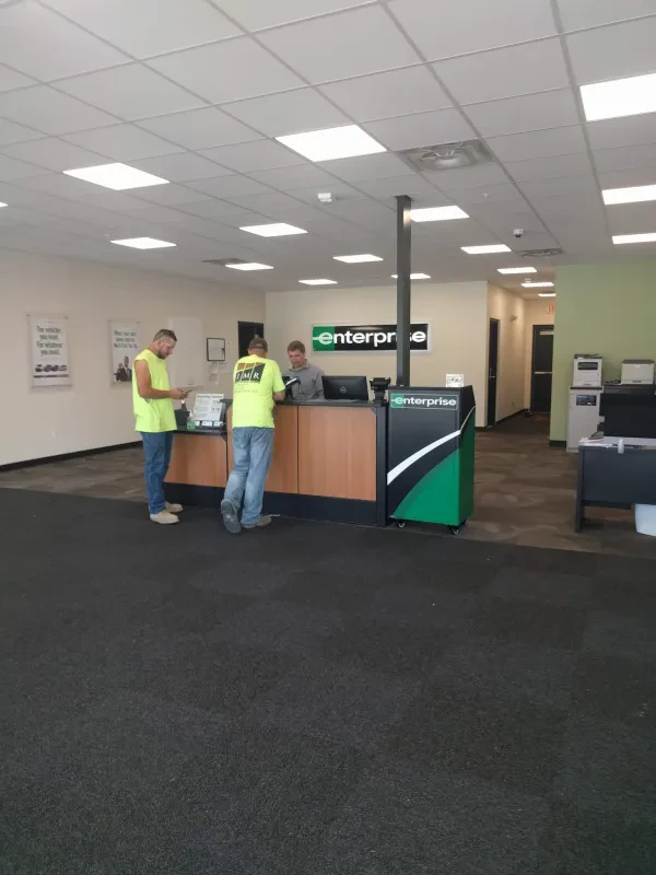 Enterprise Rent-A-Car - photo 2