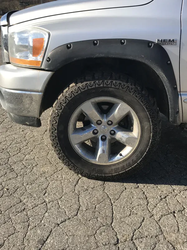 Dave's Supply Auto Parts - photo 2