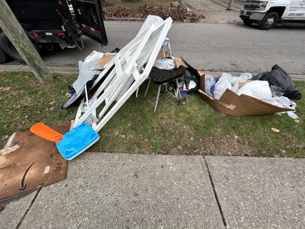 Freedom Hauling & Junk Removal LLC - photo 4