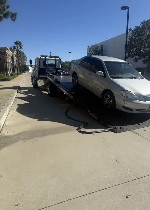 Angelo's Towing Riverside - photo 4