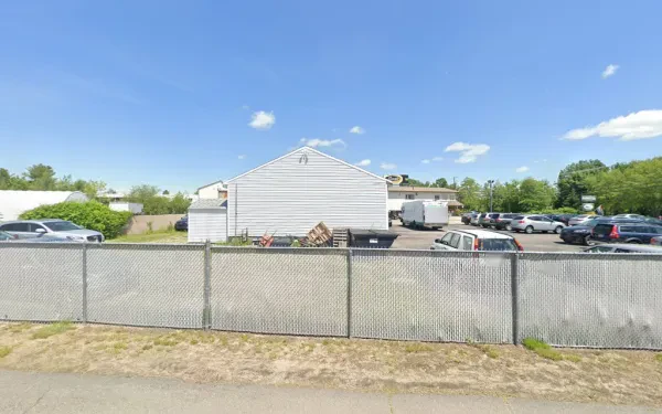 Riverside Auto Sales & Service - photo 4