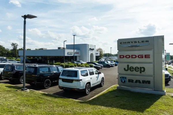 Bergey's Chrysler Jeep Dodge Ram - photo 2