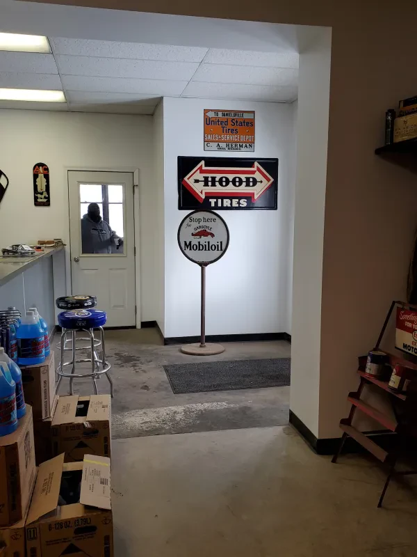 Blough's Automotive - photo 2
