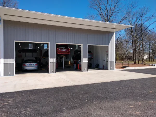 Spanial's Service Center - photo 4