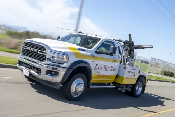 East Bay Tow Inc - photo 3