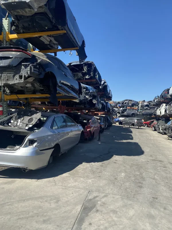 Green Auto Parts & Recycling DBA Bell's Auto Parts & Wrecking - photo 4