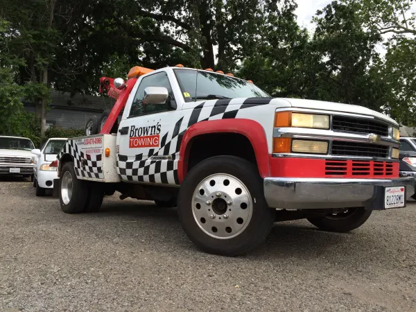 Brown's Towing - photo 2