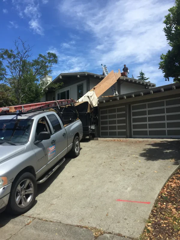 Independent Recycling & Hauling Services - photo 3