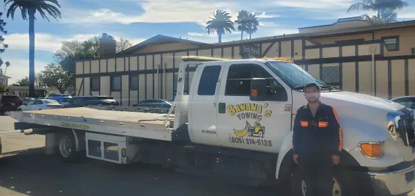 BANANA'S TOWING - photo 2
