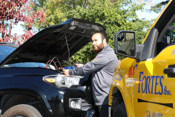Fortes Bros Inc. Emergency Roadside services - photo 3