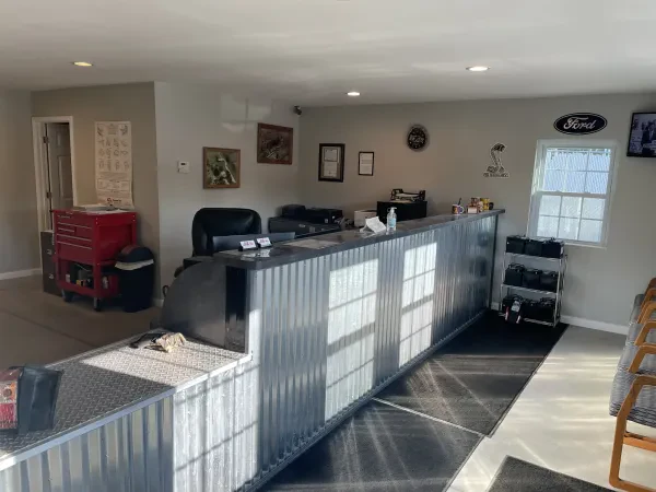 S & H Auto Parts - photo 2