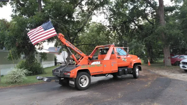 State Line Wrecker Service - photo 4