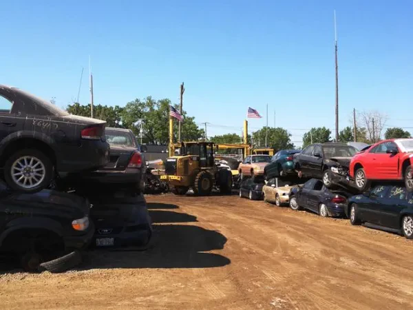 Global Auto Recycling - photo 2