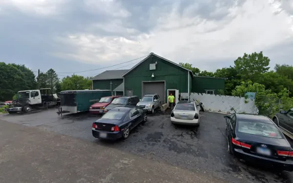Chets Auto Parts - photo 2