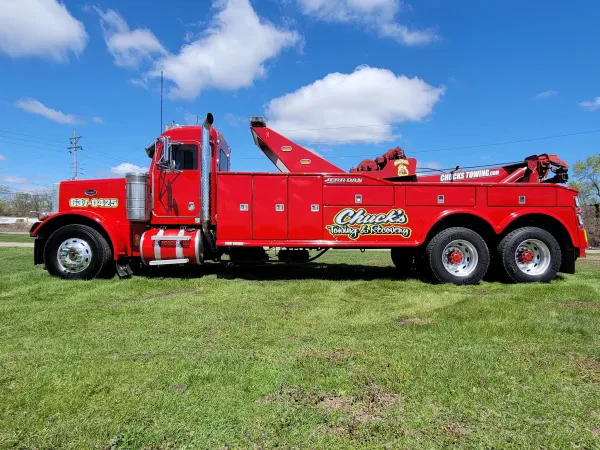 Chuck's Towing & Recovery - photo 2