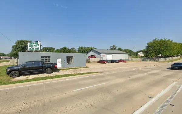 Rock City Auto Parts - photo 2