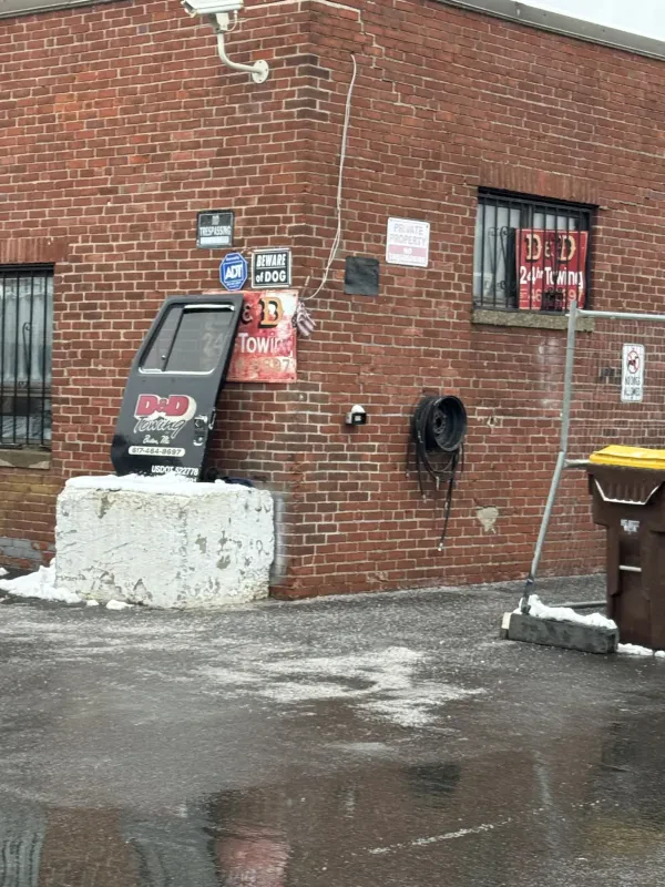 D & D Towing LLC - photo 3