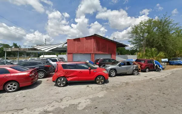 Carters Auto Recycling - photo 4