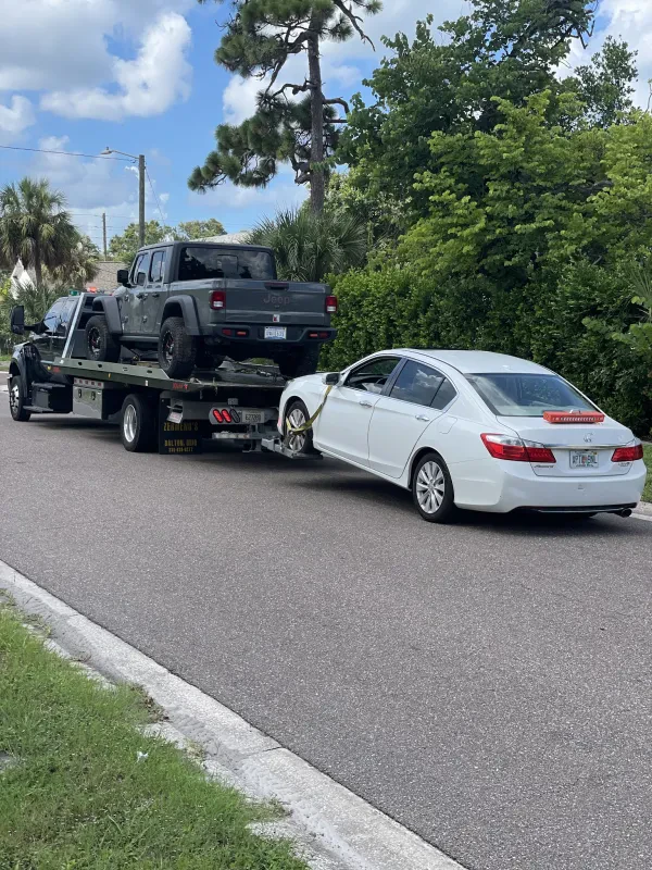 Green’s Towing & Transport LLC - photo 4