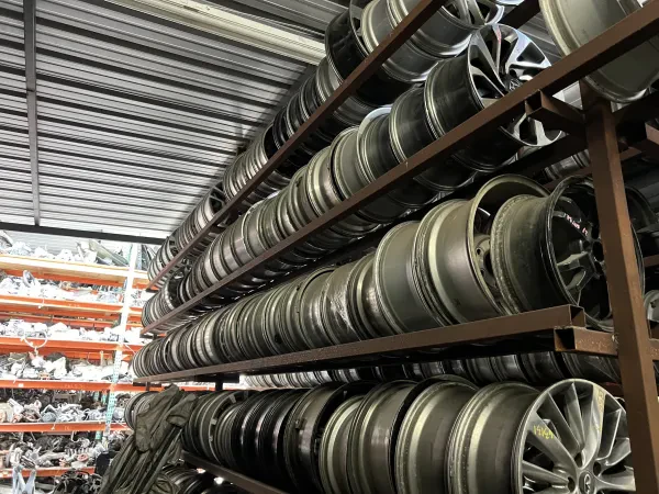 Oscar Used Auto Parts - photo 3