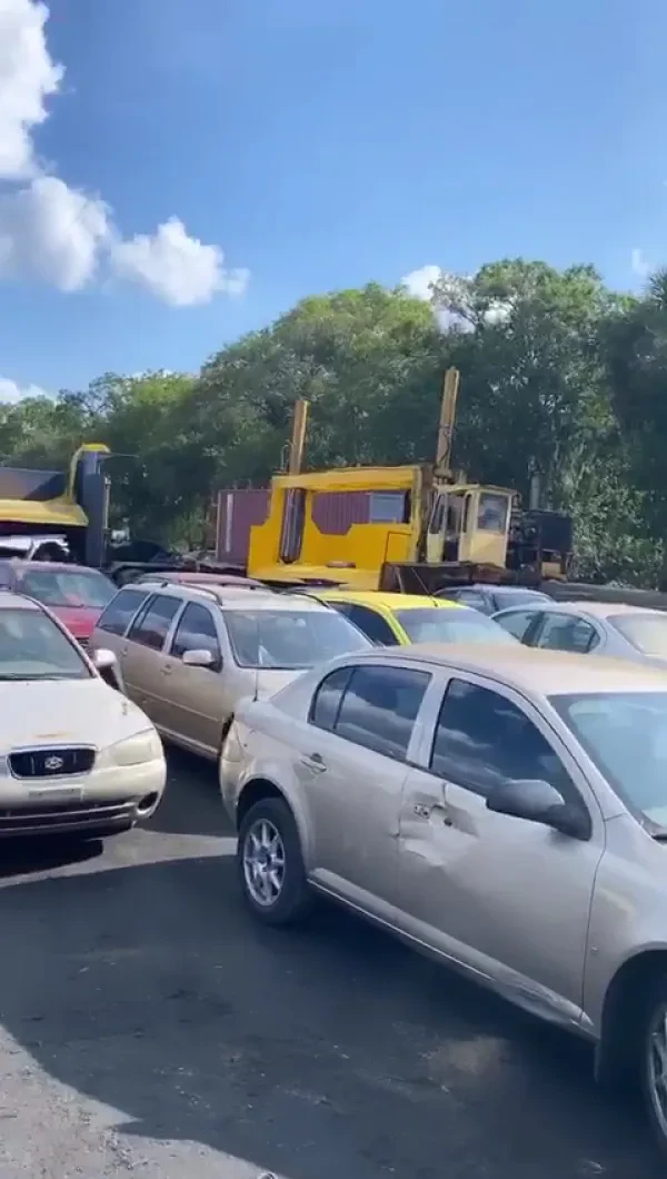 MEGA AUTO RECYCLING - photo 4