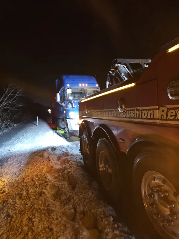 Tegeler Wrecker & Crane - photo 2
