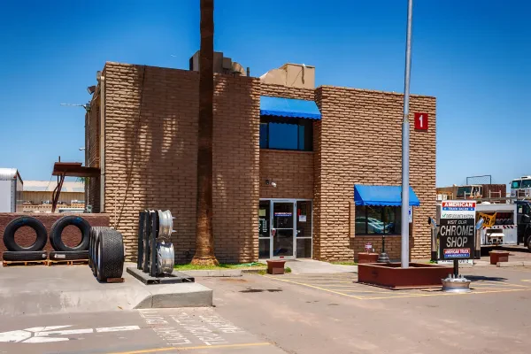 American Truck Salvage - photo 3