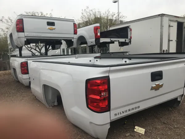 Ray & Bobs Truck Salvage - photo 2
