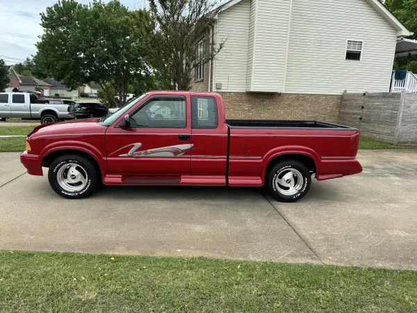 MaxXx'd Out Auto Body & Towing - photo 4