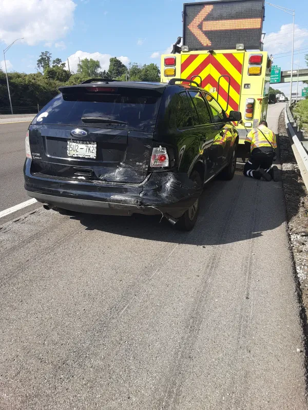 Floyd's Wrecker Services - photo 3