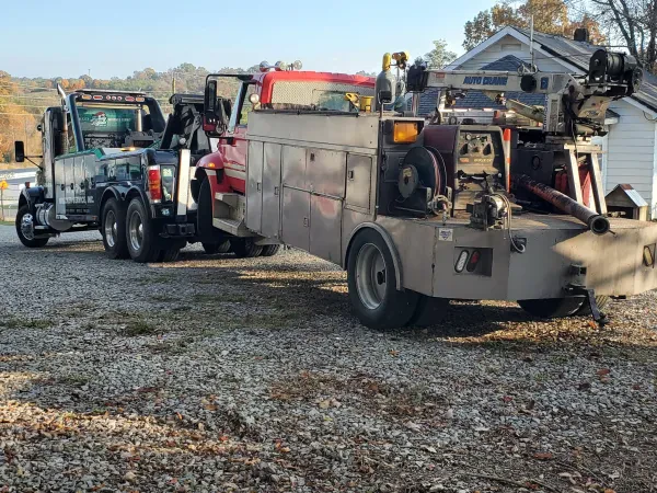 Fountain City Wrecker Service, Inc. - photo 4