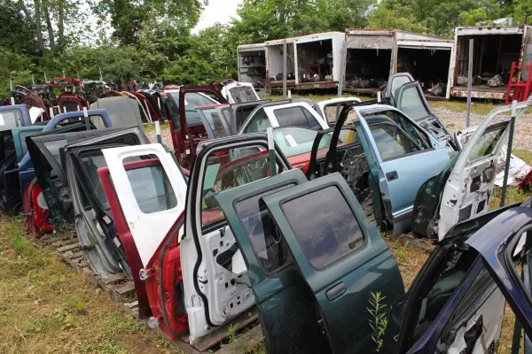 Headrick's New and Used Auto Parts - photo 4