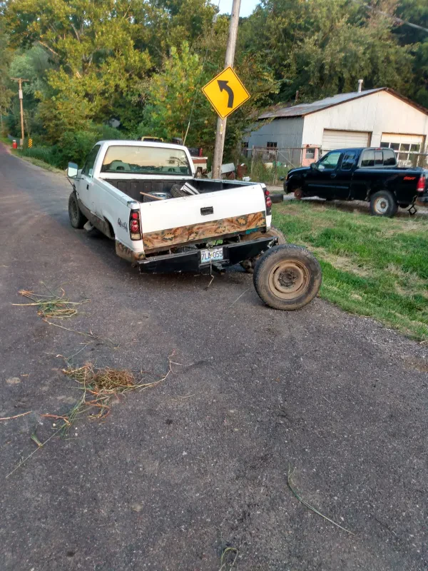 Davis Auto Wrecking - photo 4