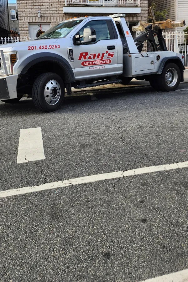 Ray's Auto Wreckers - photo 4