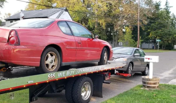 Junk Vehicle Solutions - photo 2