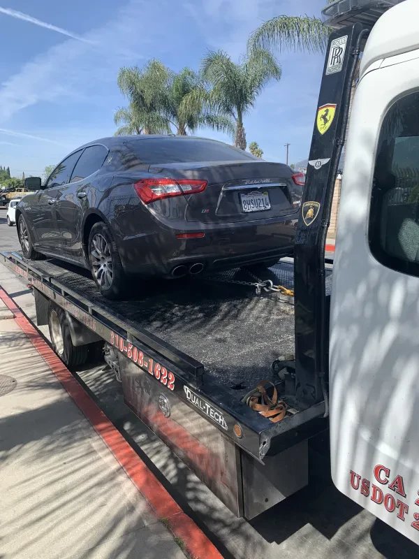 Las Vegas auto parts & salvage cash for cars - photo 2