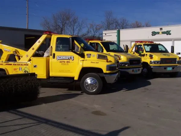 Schmidt's Auto Inc - photo 2
