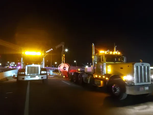 Tony's Wrecker Services - Heavy Duty Towing - photo 4