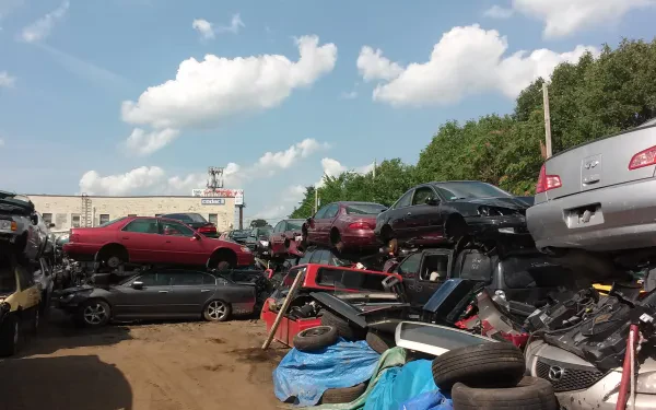 A & A Auto Parts & Towing & Cash for Junk Cars, Junk Car Removal - photo 4