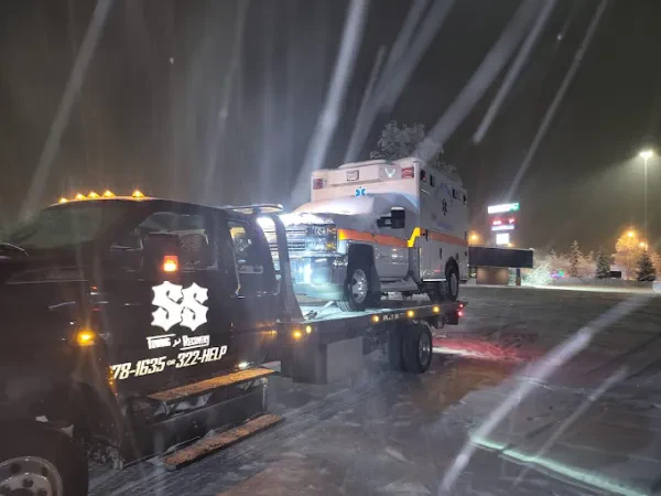 S & S Towing & Recovery - photo 3