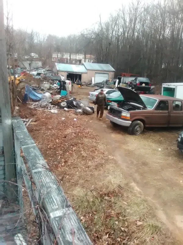 Reed's Auto Salvage - photo 2